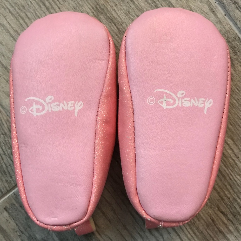 ๐ NWT Poke-a-dot Romper & Disney Sparkle Slippers - Picture 4 of 7